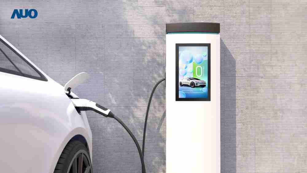 友達〝EVSE車用充電樁解決方案〞專為電動汽車充電樁設計，，具有高亮度、、、、克服戶外艱難環境的耐溫、、、、耐紫外線等特性，，，並搭載散熱性及擴充性強的高效能工業電腦，，，，可實現人機互動訴求，，如資訊顯示、、、、支付等應用